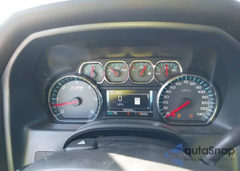 2018 Chevrolet Silverado 1500 1Lt/2Lt z USA, uszkodzony, nr VIN 3GCUKREC4JG339988